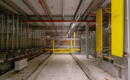 advanced-roll-cage-handling-system-belgium-elten-logistic-systems-2